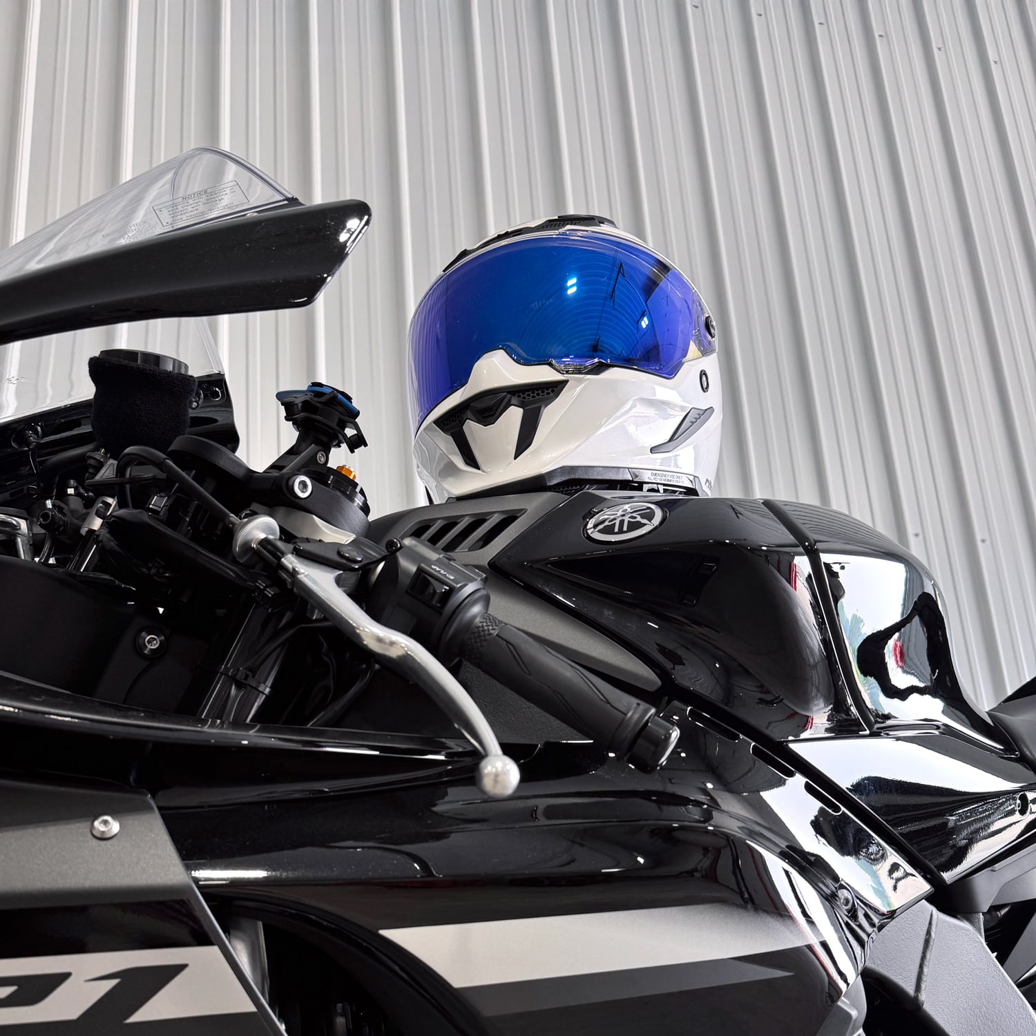 CX510 Motorcycle Helmet • Castle X